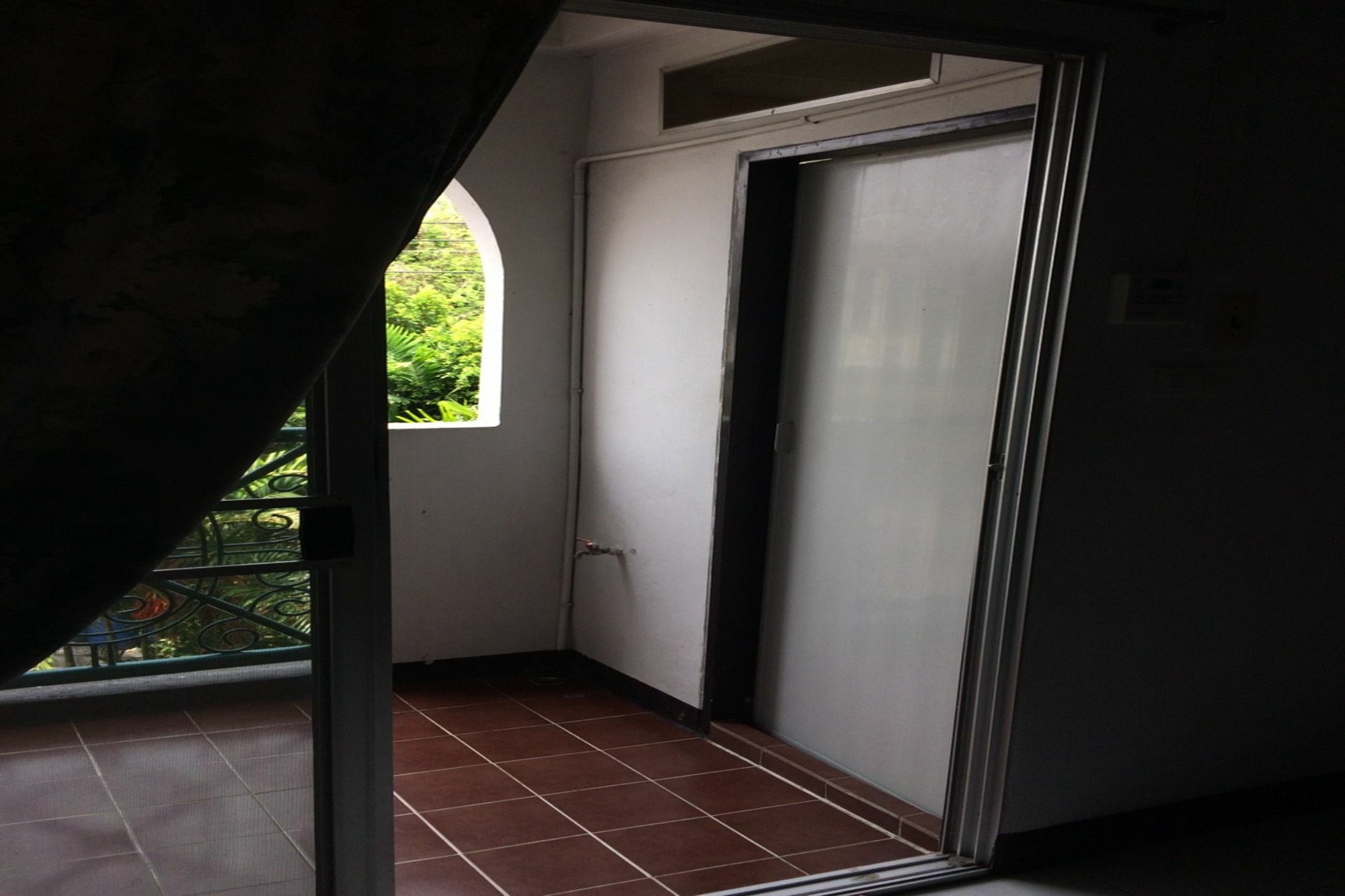 Baan Khun Mae Apartment Bangkok Bagian luar foto